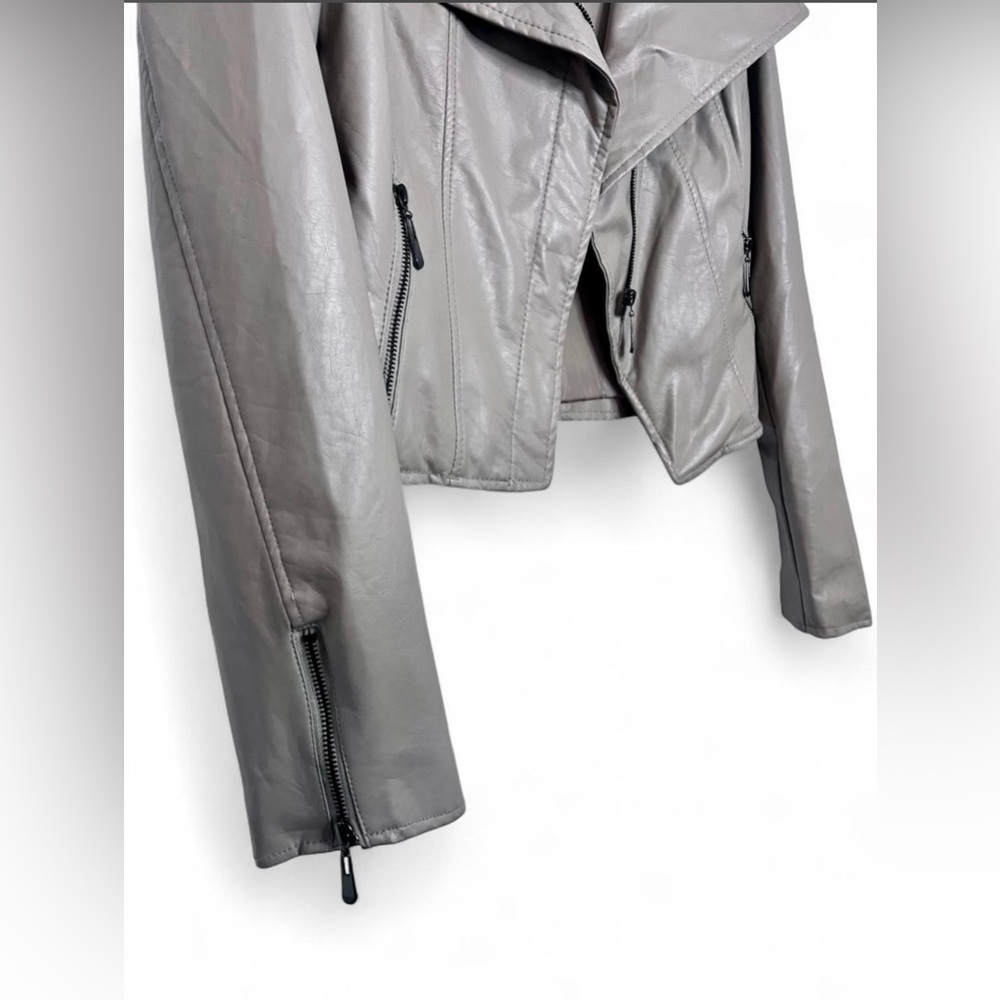 Therapy Beige Faux Leather Jacket for Women size Medium - Picture 6 of 8